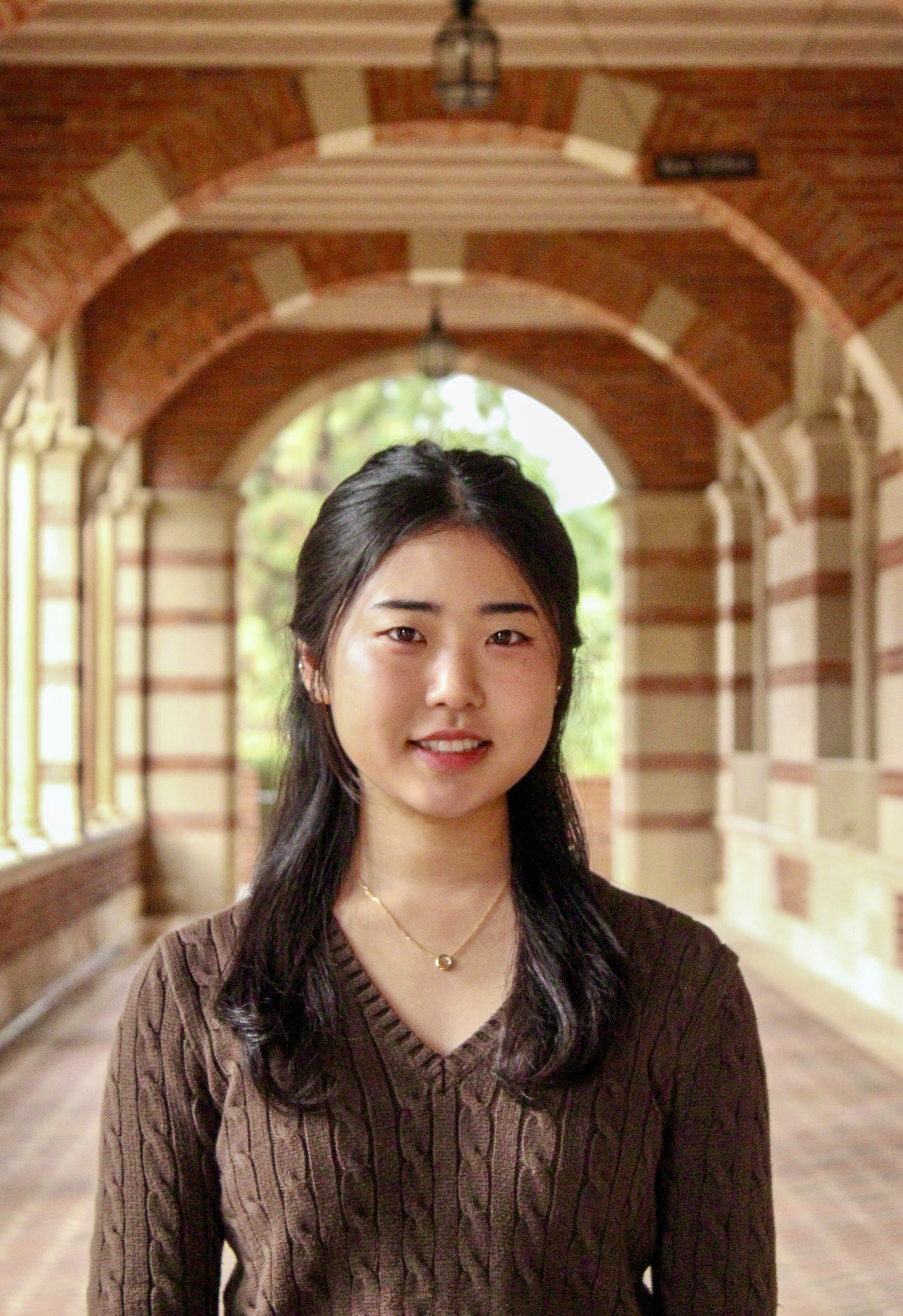 picture of Jennifer Lee